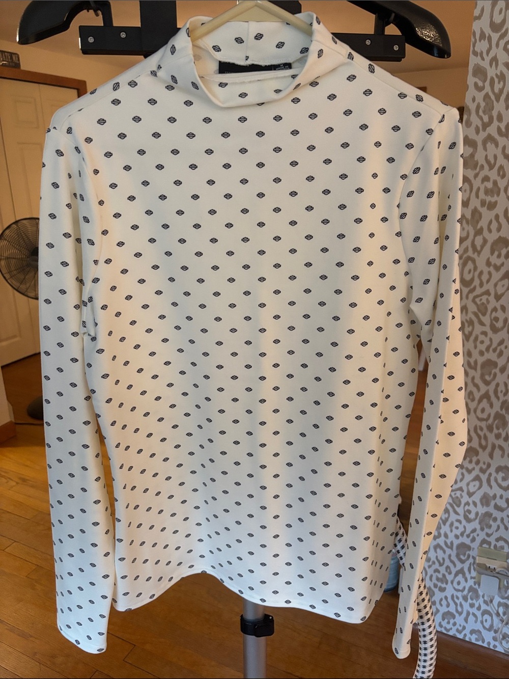 Harley-Davidson White Top with Black Logo Micro-Print